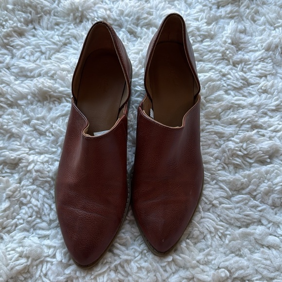 Universal Thread D’Orsay‎ Booties - Picture 2 of 6